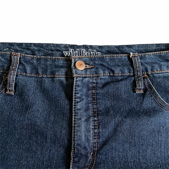 High Rise Short - Picture 4 of 7